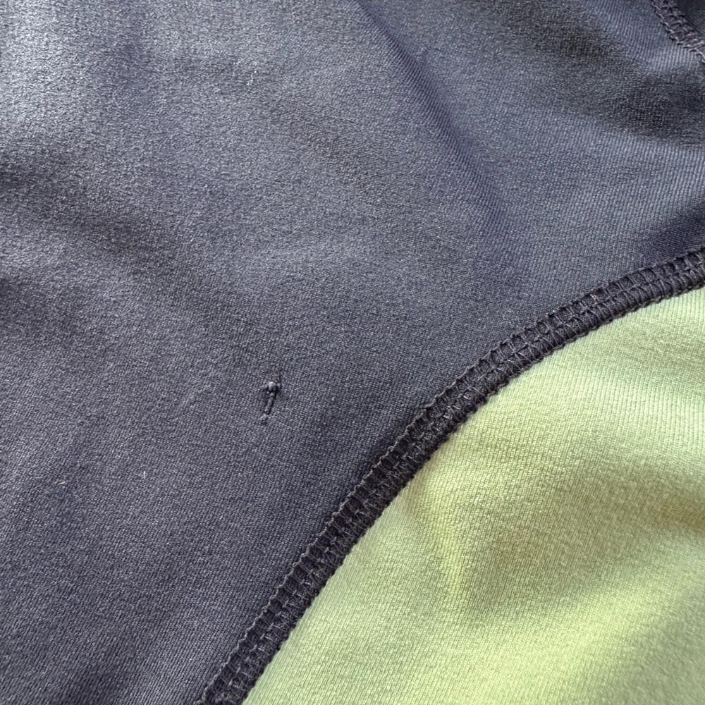 Old Navy womens Two-Tone zip up jacket - Picture 5 of 9